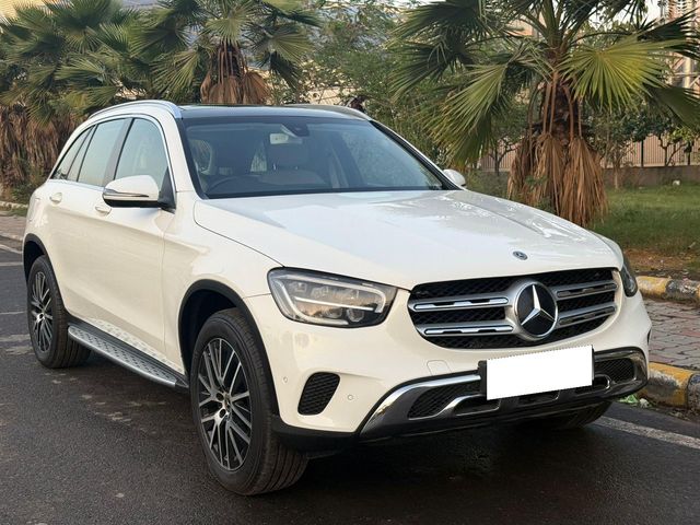 Mercedes-Benz GLC 200 Second-hand 2020 Mercedes-Benz GLC 200 for sale in New Delhi
