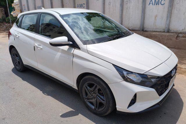 Hyundai i20 Sportz IVT BSVI Second-hand 2021 Hyundai i20 Sportz IVT BSVI for sale in Ahmedabad