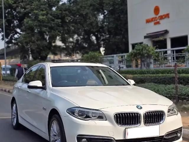 BMW 5 Series 520d Luxury Line Second-hand 2015 BMW 5 Series 520d Luxury Line for sale in Chandigarh