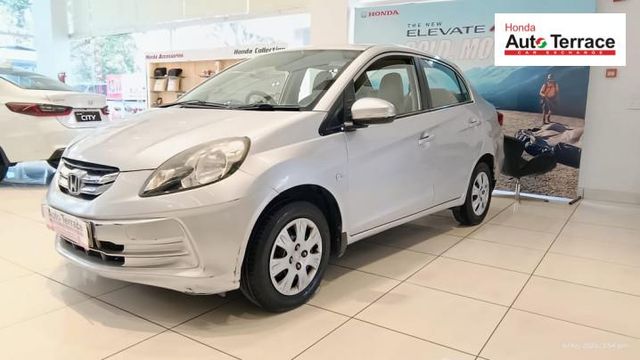 Honda Amaze S Petrol Second-hand 2015 Honda Amaze S Petrol for sale in Chandigarh
