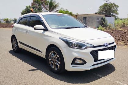 2018 Hyundai i20 1.4 एस्टा ऑप्शन