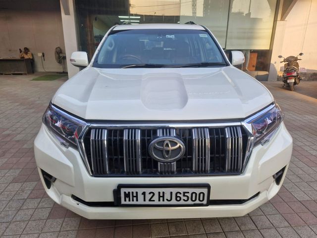 Toyota Land Cruiser Prado TX Second-hand 2011 Toyota Land Cruiser Prado TX for sale in Mumbai
