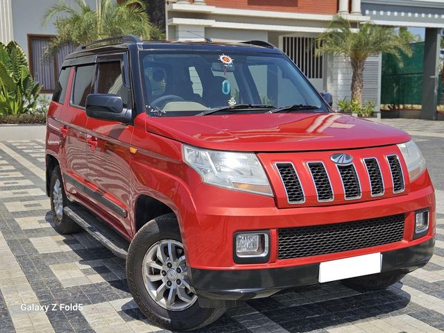 Mahindra TUV 300 T8 Second-hand 2015 Mahindra TUV 300 T8 for sale in Nashik