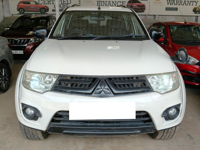 Mitsubishi Pajero Sport 4X2 AT Second-hand 2015 Mitsubishi Pajero Sport 4X2 AT for sale in Bangalore