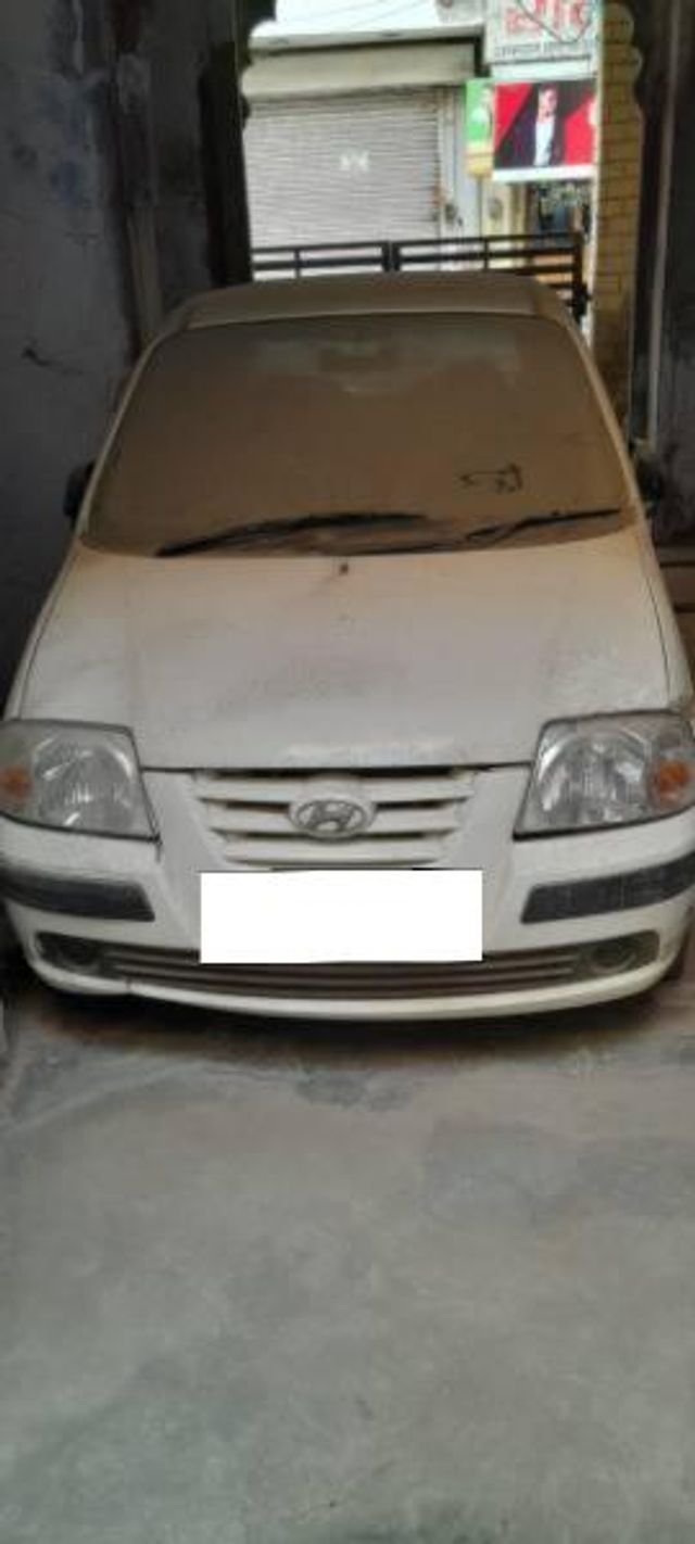 Hyundai Santro Xing GLS LPG Second-hand 2013 Hyundai Santro Xing GLS LPG for sale in Bharatpur