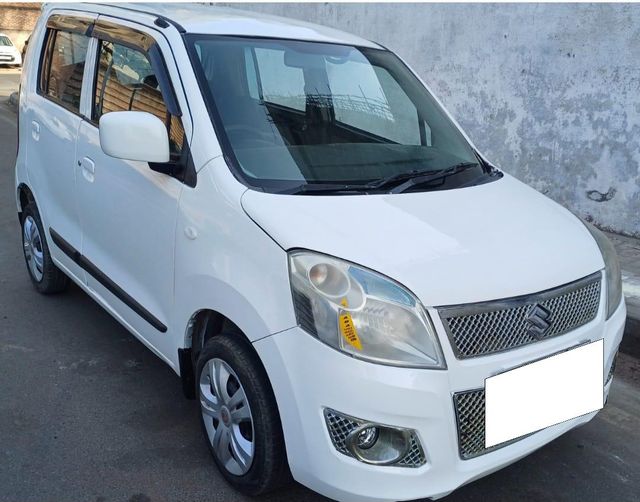 Maruti Suzuki Wagon R VXI BS IV Second-hand 2015 Maruti Suzuki Wagon R VXI BS IV for sale in Ahmedabad