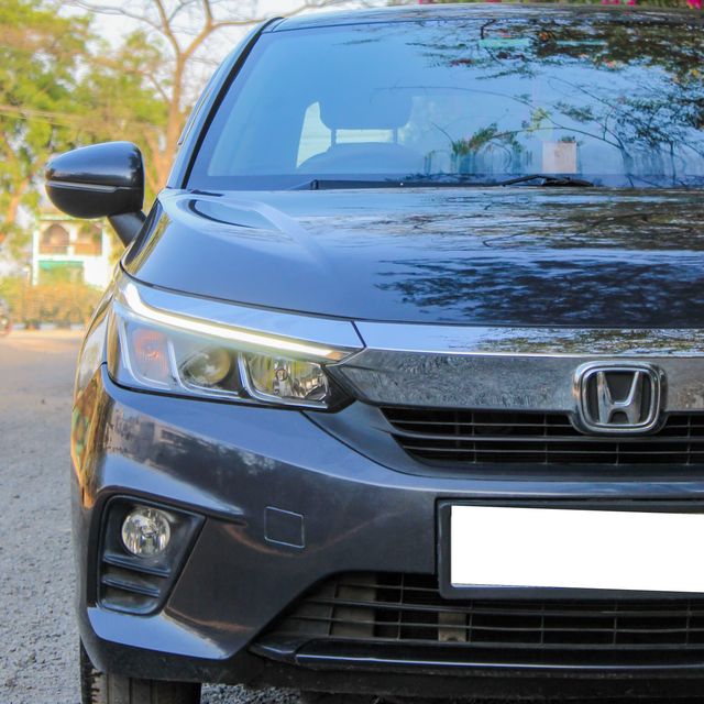 Honda City VX MT Second-hand 2022 Honda City VX MT for sale in Ahmedabad