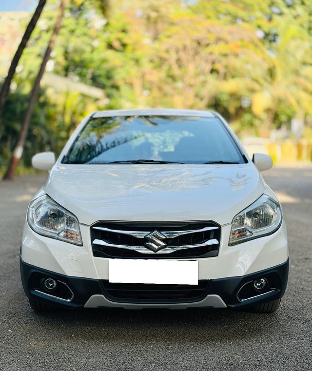 Maruti Suzuki S Cross DDiS 200 Sigma Second-hand 2015 Maruti Suzuki S Cross DDiS 200 Sigma for sale in Nashik