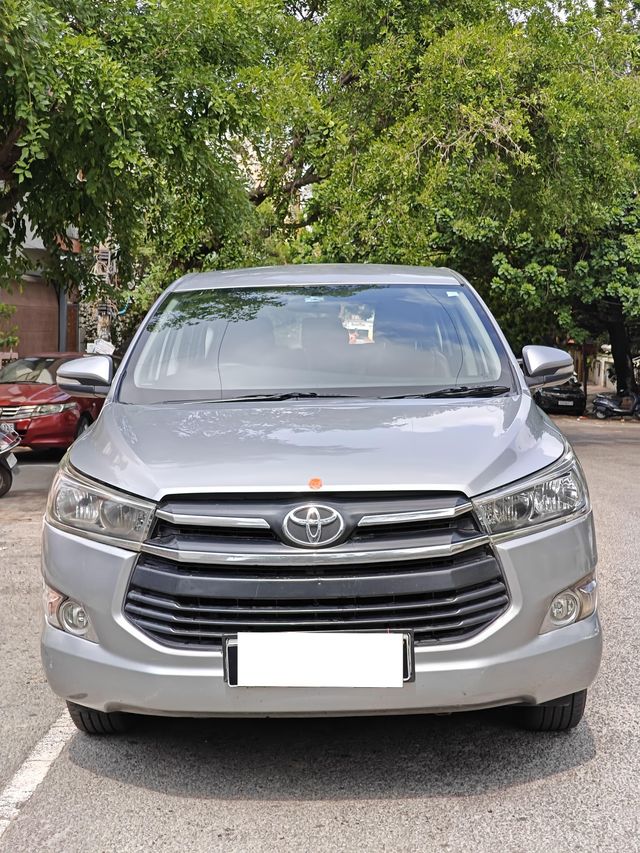 Toyota Innova Crysta 2.4 G MT BSIV Second-hand 2017 Toyota Innova Crysta 2.4 G MT BSIV for sale in Bangalore