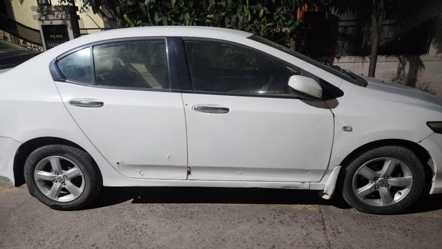 Second-hand 2011 Honda City 1.5 V MT for sale in Bhopal