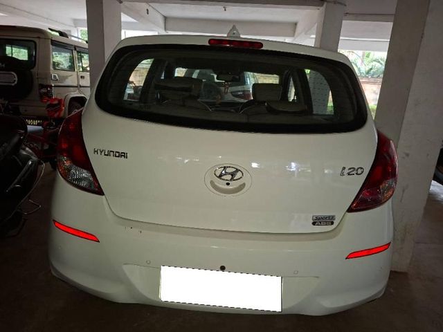 Hyundai i20 Sportz 1.2 Second-hand 2015 Hyundai i20 Sportz 1.2 for sale in Kendujhar