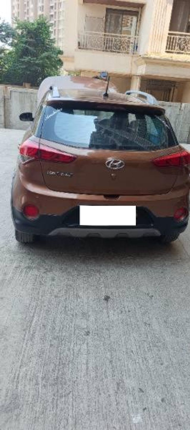 Hyundai i20 1.2 Anniversary Edition Second-hand 2015 Hyundai i20 1.2 Anniversary Edition for sale in Ambernath