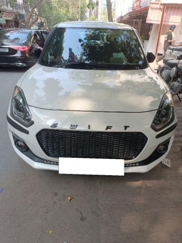 Maruti Suzuki Swift LXI Second-hand 2023 Maruti Suzuki Swift LXI for sale in New Delhi
