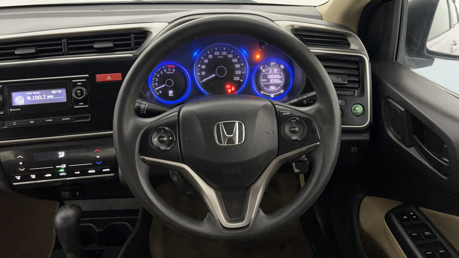 Buy Used Honda City SV MT of 2014 model @ 3,97,000 INR in Lucknow ...