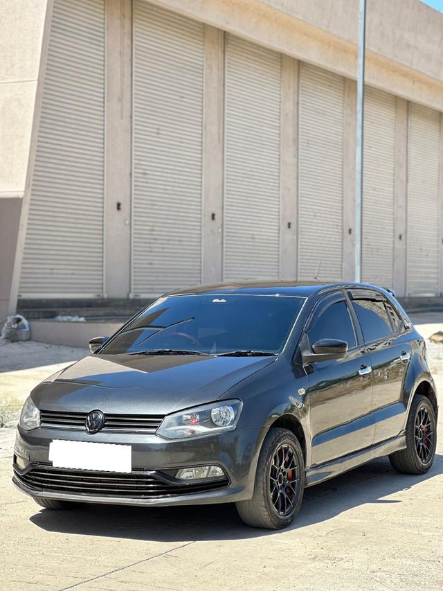 Volkswagen Polo 1.5 TDI Comfortline Second-hand 2014 Volkswagen Polo 1.5 TDI Comfortline for sale in Nashik