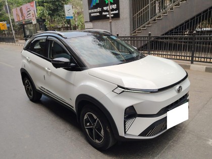 Tata Nexon EV Empowered Plus LR