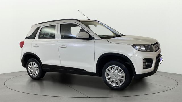 Second-hand 2021 Maruti Suzuki Vitara Brezza LXI for sale in Gurgaon