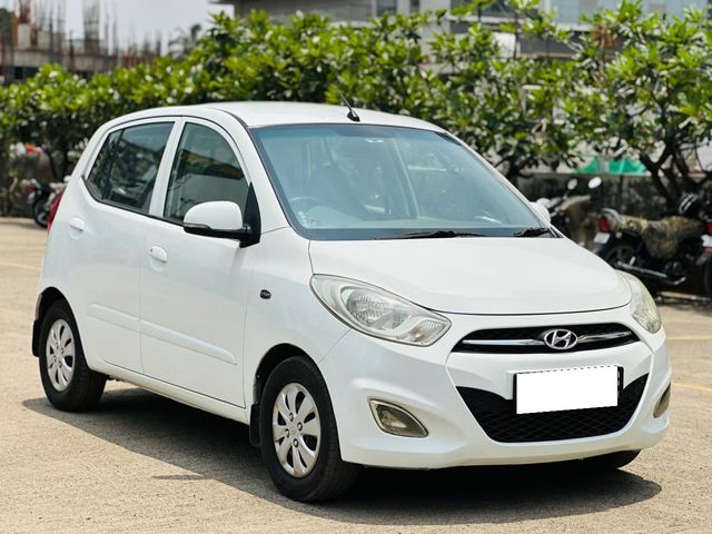 Hyundai i10 Sportz Second-hand 2011 Hyundai i10 Sportz for sale in Nashik