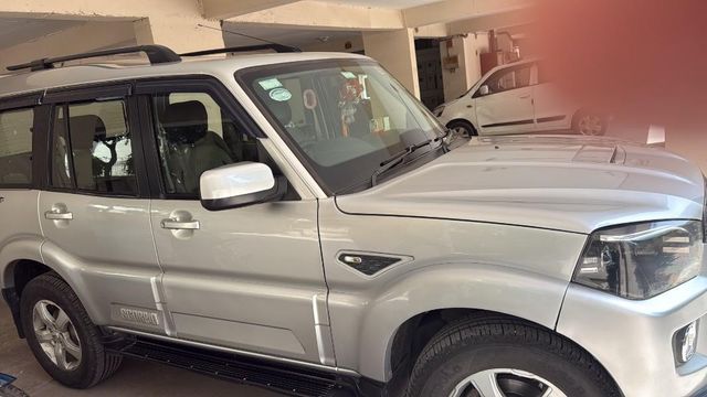 Mahindra Scorpio S7 140 BSIV Second-hand 2018 Mahindra Scorpio S7 140 BSIV for sale in Patiala