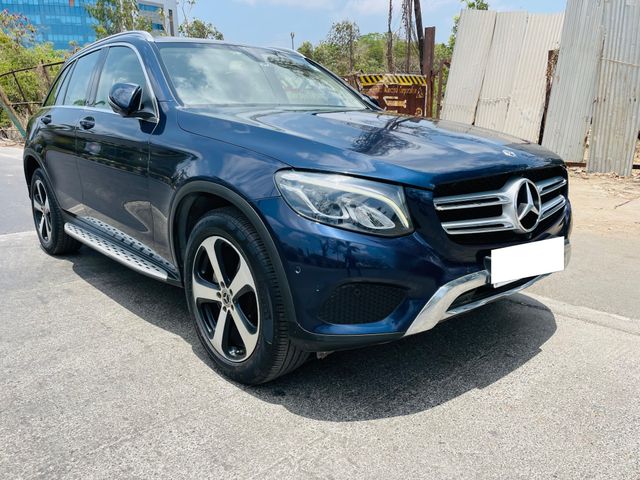 Mercedes-Benz GLC 220d 4MATIC Second-hand 2019 Mercedes-Benz GLC 220d 4MATIC for sale in Mumbai