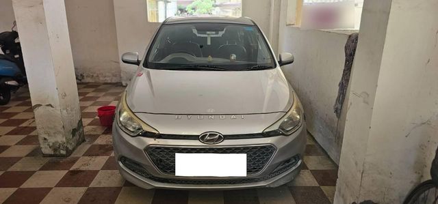 Hyundai i20 Magna 1.2 Second-hand 2016 Hyundai i20 Magna 1.2 for sale in Kolkata