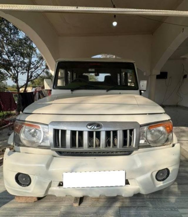 Second-hand 2011 Mahindra Bolero SLX for sale in Sultanpur