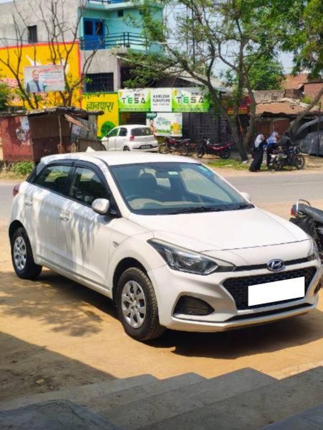 Hyundai i20 Diesel Magna Second-hand 2019 Hyundai i20 Diesel Magna for sale in Sitapur