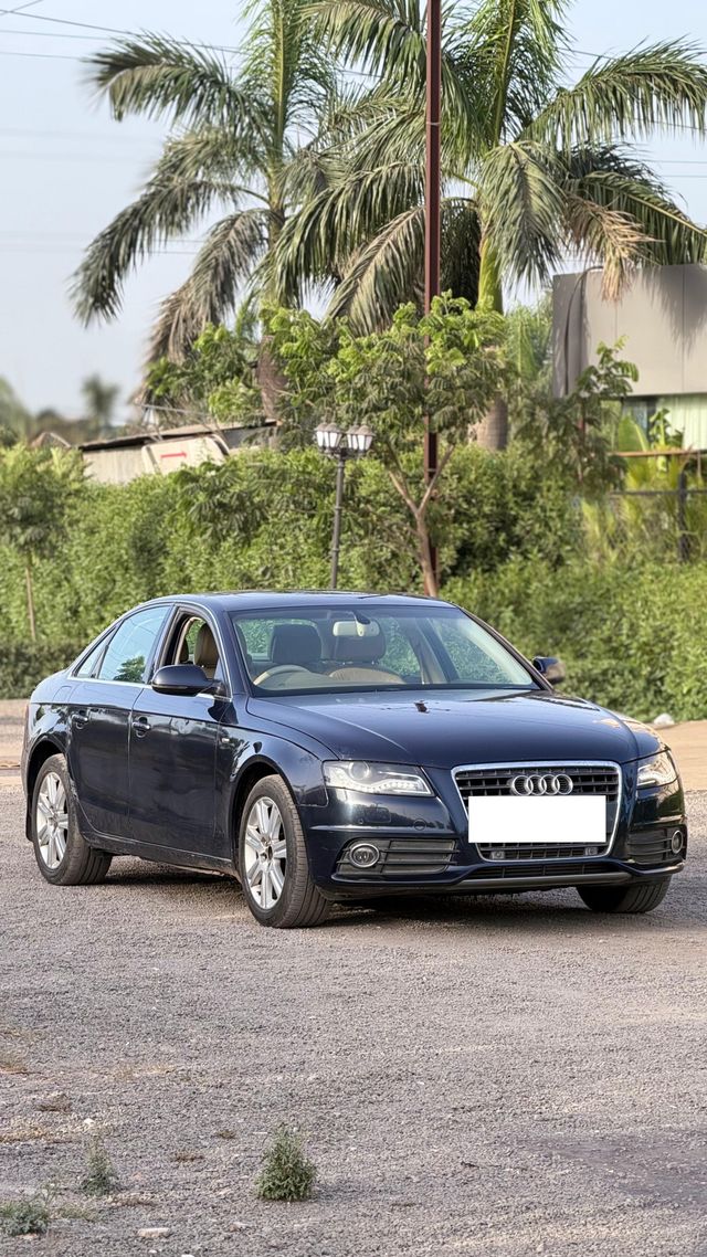 Audi A4 2.0 TDI Multitronic Second-hand 2012 Audi A4 2.0 TDI Multitronic for sale in Surat