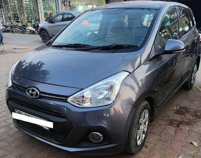 Second-hand 2016 Hyundai Grand i10 Magna for sale in Khurja