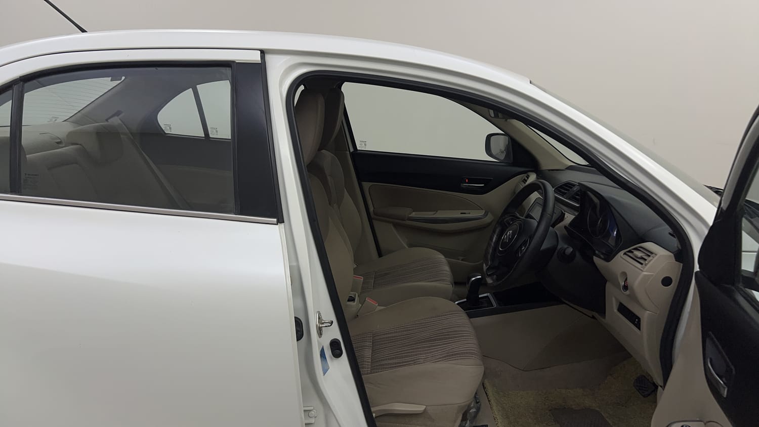 Buy Used Maruti Dzire ZXI Plus AMT of 2022 model @ 6,44,000 INR in