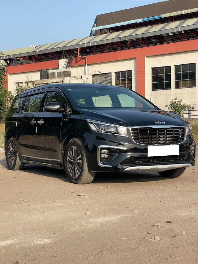 Kia Carnival Limousine Plus Second-hand 2022 Kia Carnival Limousine Plus for sale in New Delhi