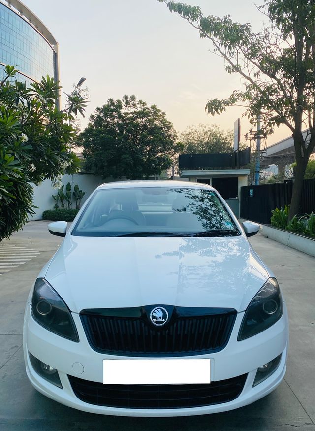 Second-hand 2015 Skoda Rapid 1.6 MPI Style Plus for sale in Bangalore