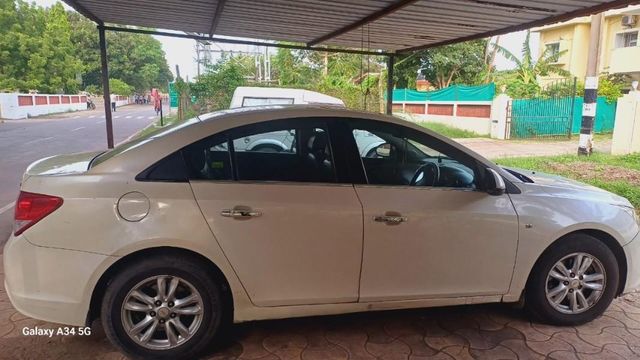 Chevrolet Cruze LT Second-hand 2014 Chevrolet Cruze LT for sale in Jamnagar
