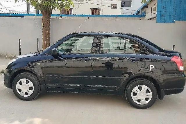 Maruti Suzuki Swift VXI Second-hand 2011 Maruti Suzuki Swift VXI for sale in Hyderabad