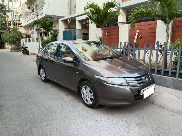 Honda City S Second-hand 2011 Honda City S for sale in Hyderabad