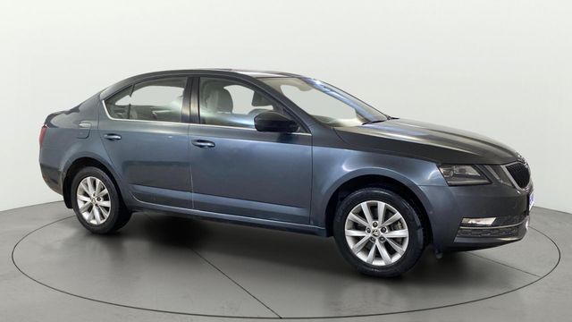 Skoda Octavia 1.8 TSI AT Style Second-hand 2018 Skoda Octavia 1.8 TSI AT Style for sale in Greater Noida