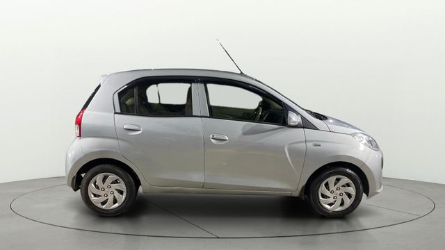 Hyundai Santro Sportz AMT Second-hand 2022 Hyundai Santro Sportz AMT for sale in Howrah