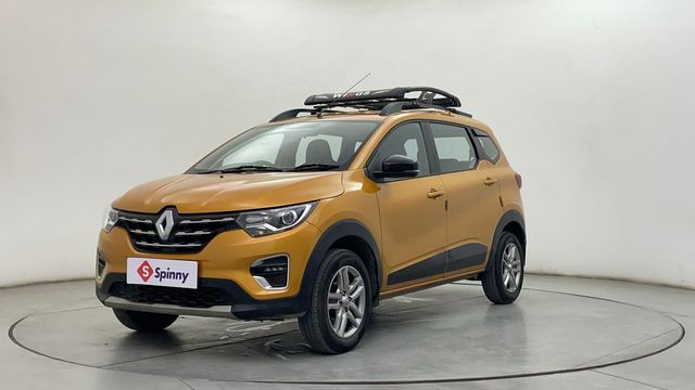 Second-hand 2022 Renault Triber RXZ EASY-R AMT for sale in Chennai