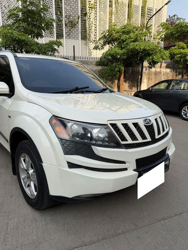 Mahindra XUV500 W8 2WD Second-hand 2012 Mahindra XUV500 W8 2WD for sale in Nashik