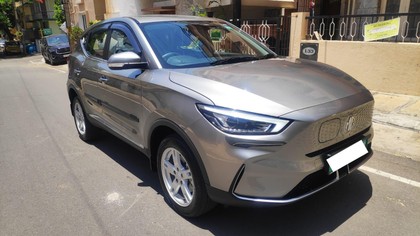 MG ZS EV Executive