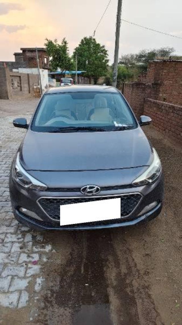 Hyundai i20 Asta Option 1.2 Second-hand 2016 Hyundai i20 Asta Option 1.2 for sale in Bikaner