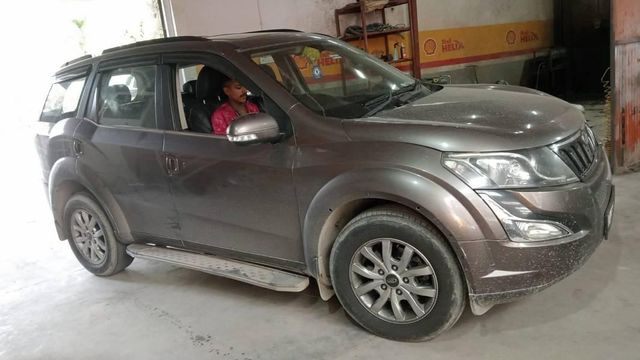 Mahindra XUV500 W10 2WD Second-hand 2018 Mahindra XUV500 W10 2WD for sale in Kangra