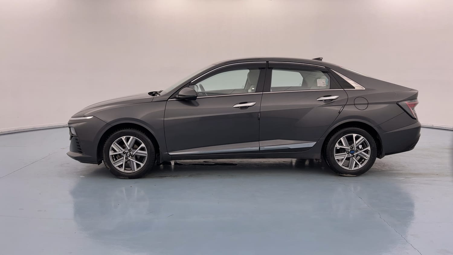 Buy Used Hyundai Verna SX Opt of 2023 model @ 9,97,000 INR in Lucknow ...