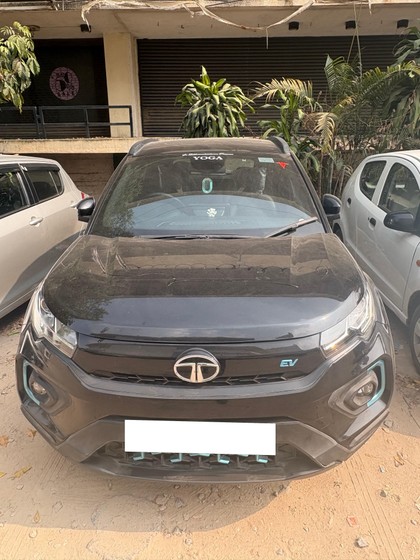 Tata Nexon EV XZ Plus Lux Dark Edition