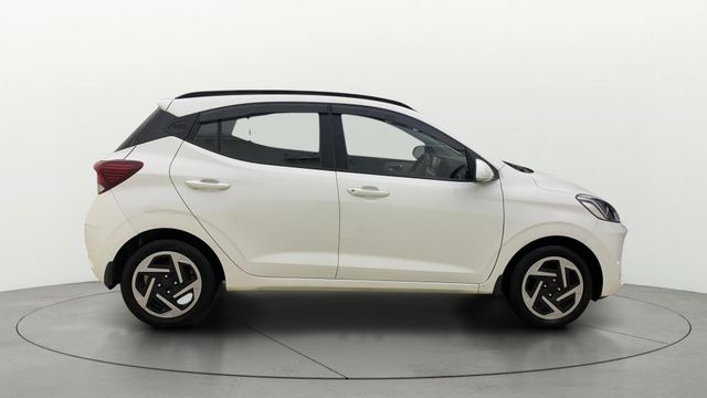Hyundai Grand i10 Nios Sportz Second-hand 2023 Hyundai Grand i10 Nios Sportz for sale in Ahmedabad