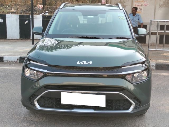 Kia Carens Gravity Second-hand 2025 Kia Carens Gravity for sale in New Delhi