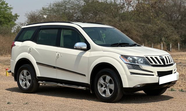 Mahindra XUV500 W8 2WD Second-hand 2015 Mahindra XUV500 W8 2WD for sale in Nashik