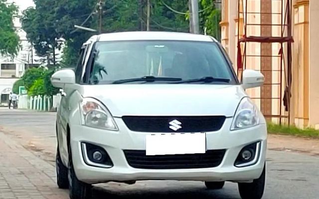 Second-hand 2015 Maruti Suzuki Swift VDI BSIV for sale in Lucknow