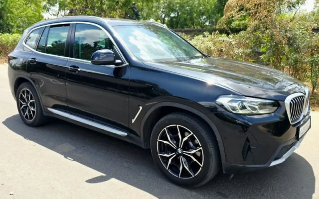BMW X3 xDrive20d Luxury Edition Second-hand 2023 BMW X3 xDrive20d Luxury Edition for sale in Ahmedabad