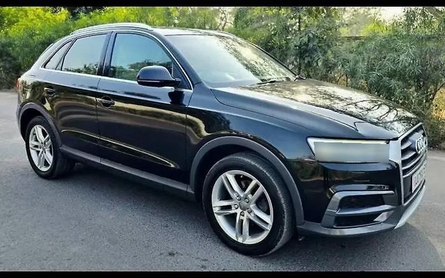 Audi Q3 30 TDI Premium FWD Second-hand 2018 Audi Q3 30 TDI Premium FWD for sale in Ahmedabad